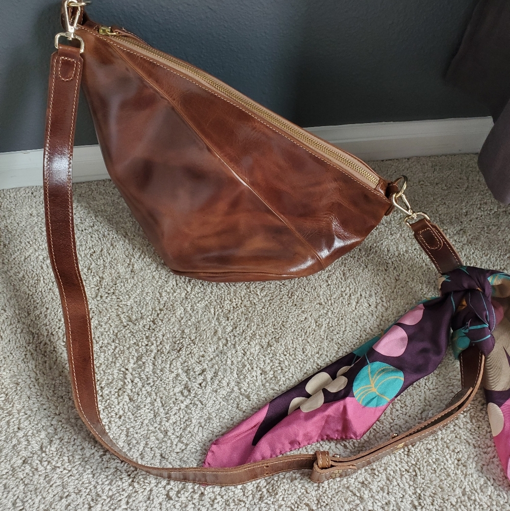 Sevilla Smith Brand New Marisol Shoulder or Crossbody Bag with Vintage Scarf - Picture 2 of 6